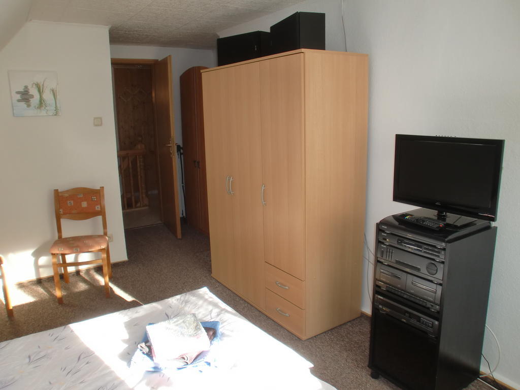 Ferienwohnung Lisa Gingst Dış mekan fotoğraf