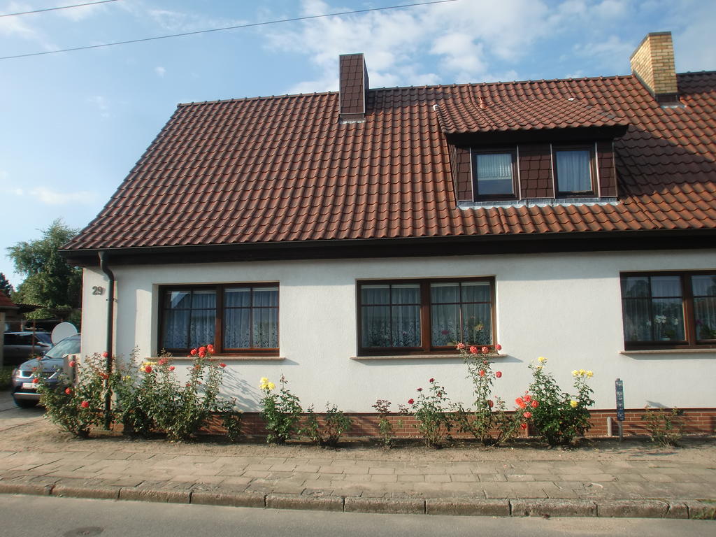 Ferienwohnung Lisa Gingst Dış mekan fotoğraf